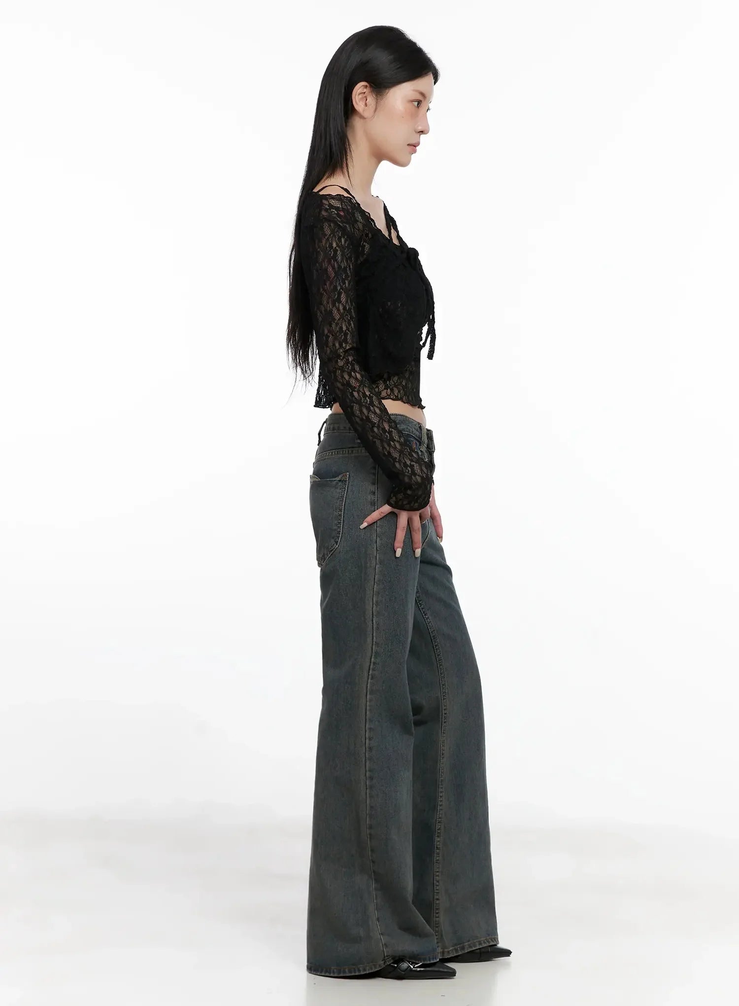 Rayne Washed Flared Jeans IS508