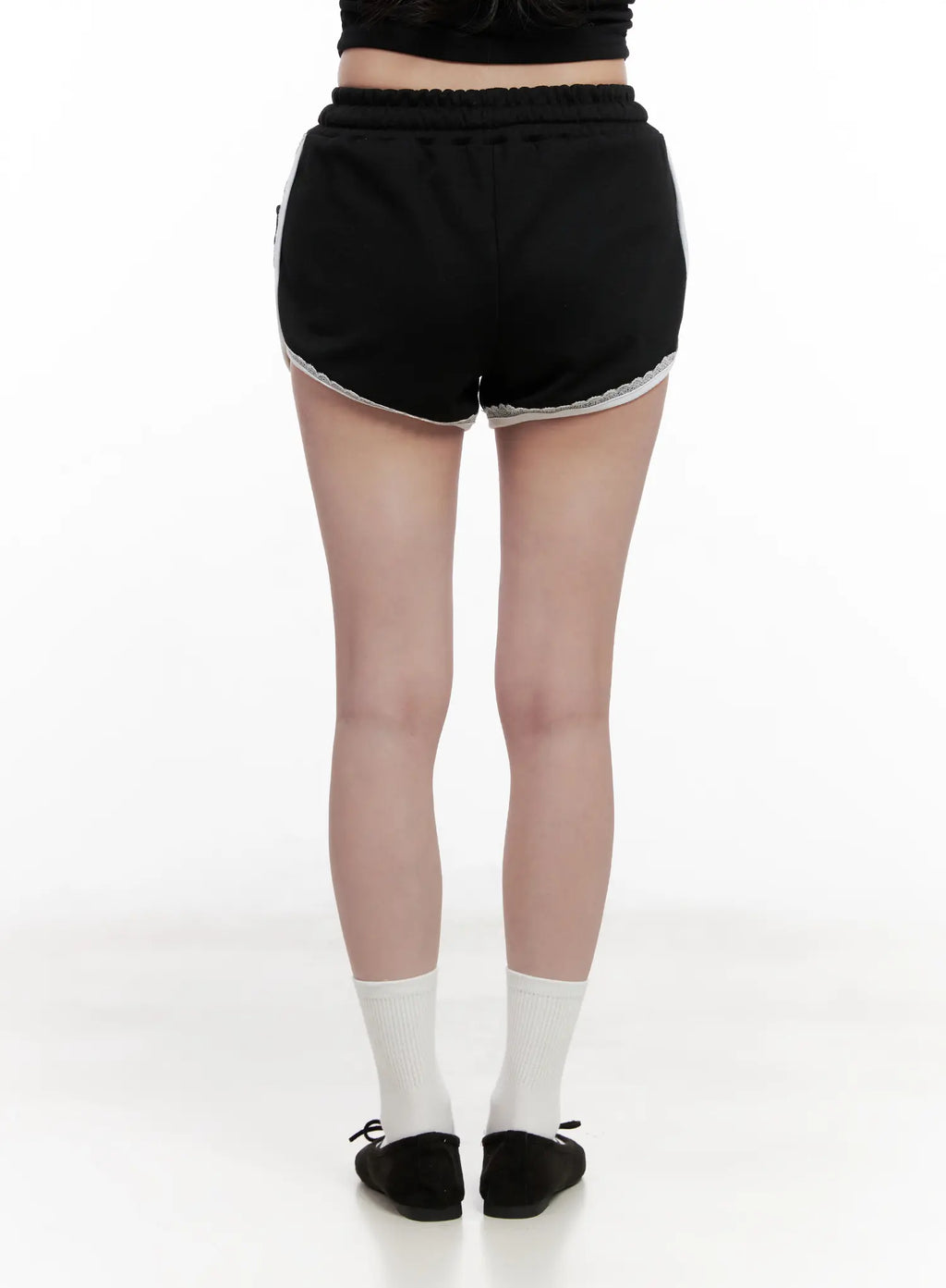 Contrast Lace-Trim Shorts CL516