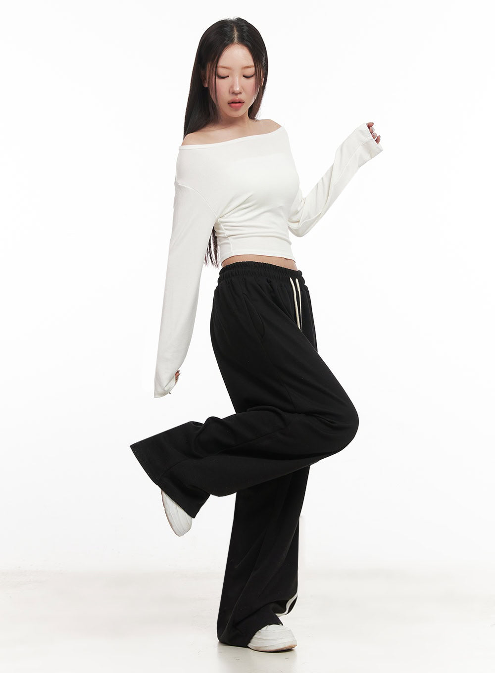 String Buttoned Trackpants IM524