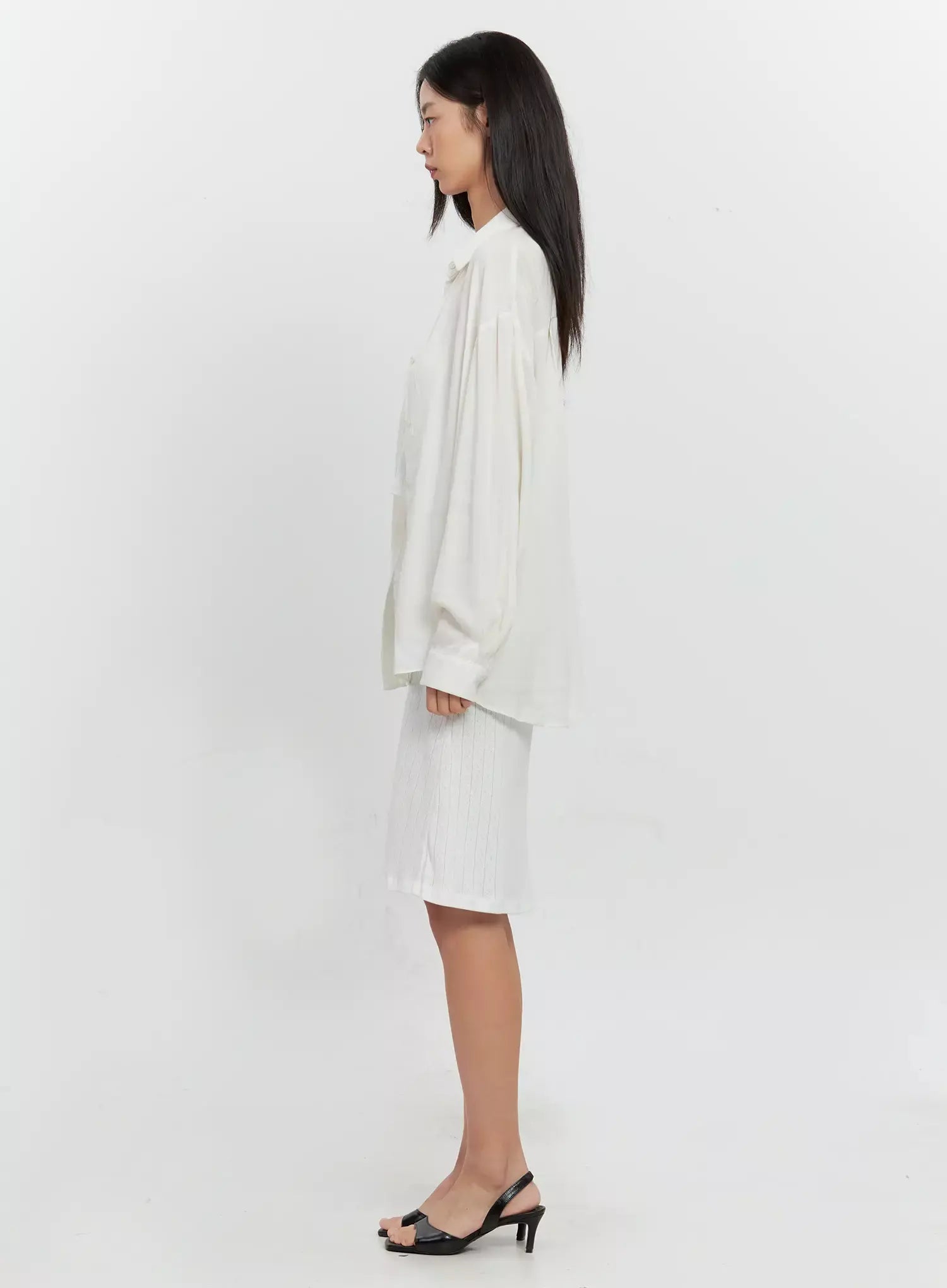 Classic Long-Sleeve Button-Up IL528