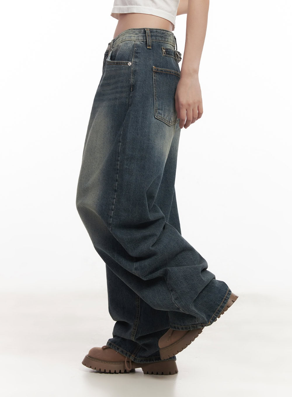 Leilani Washed Baggy Jeans CM531