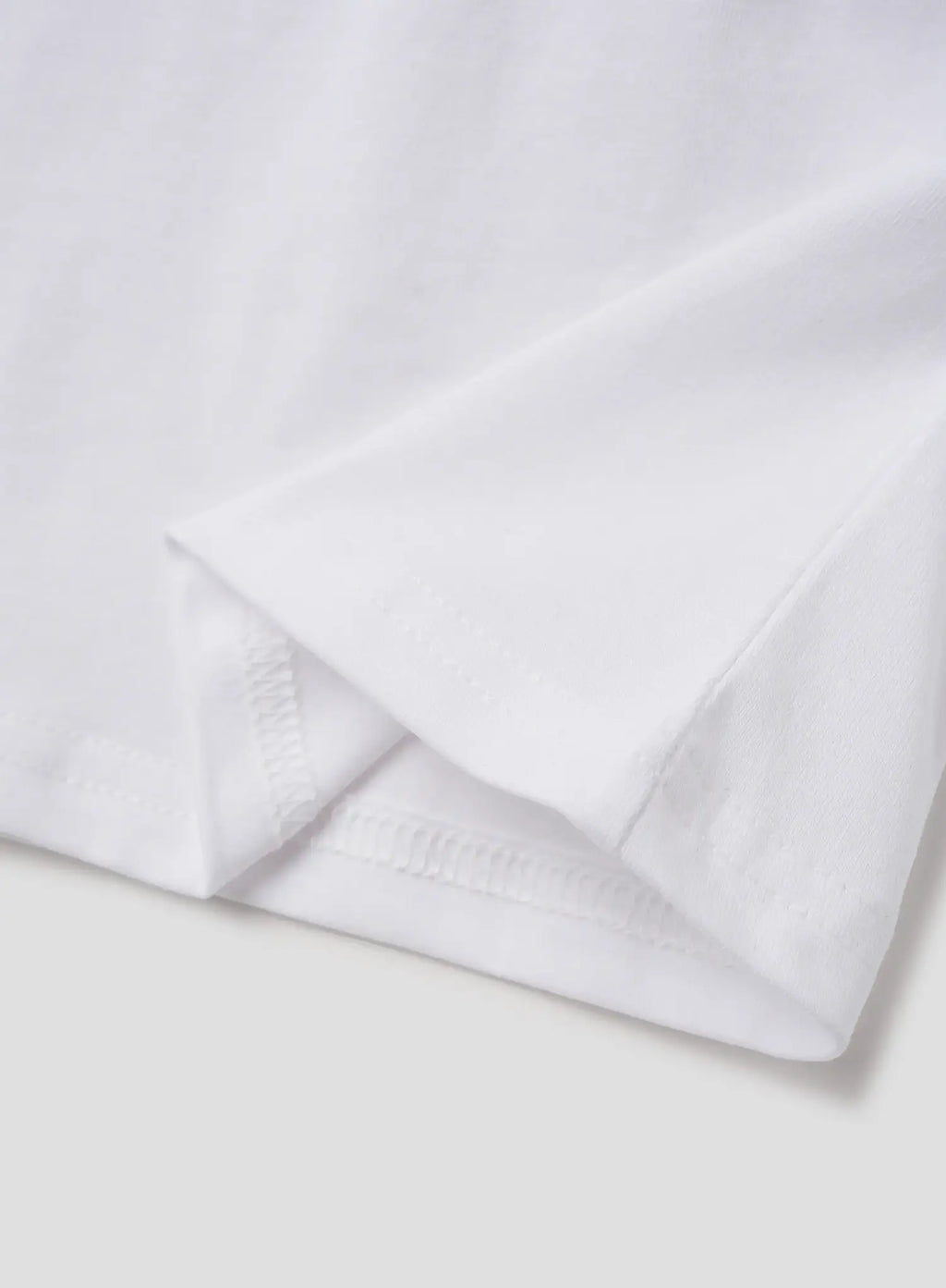 Love Graphic Tee IU526