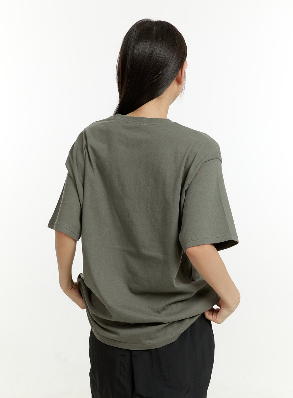 Round Neck Graphic Tee CL401