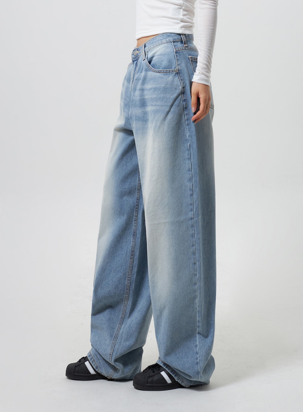 Low Rise Baggy Jeans CY324