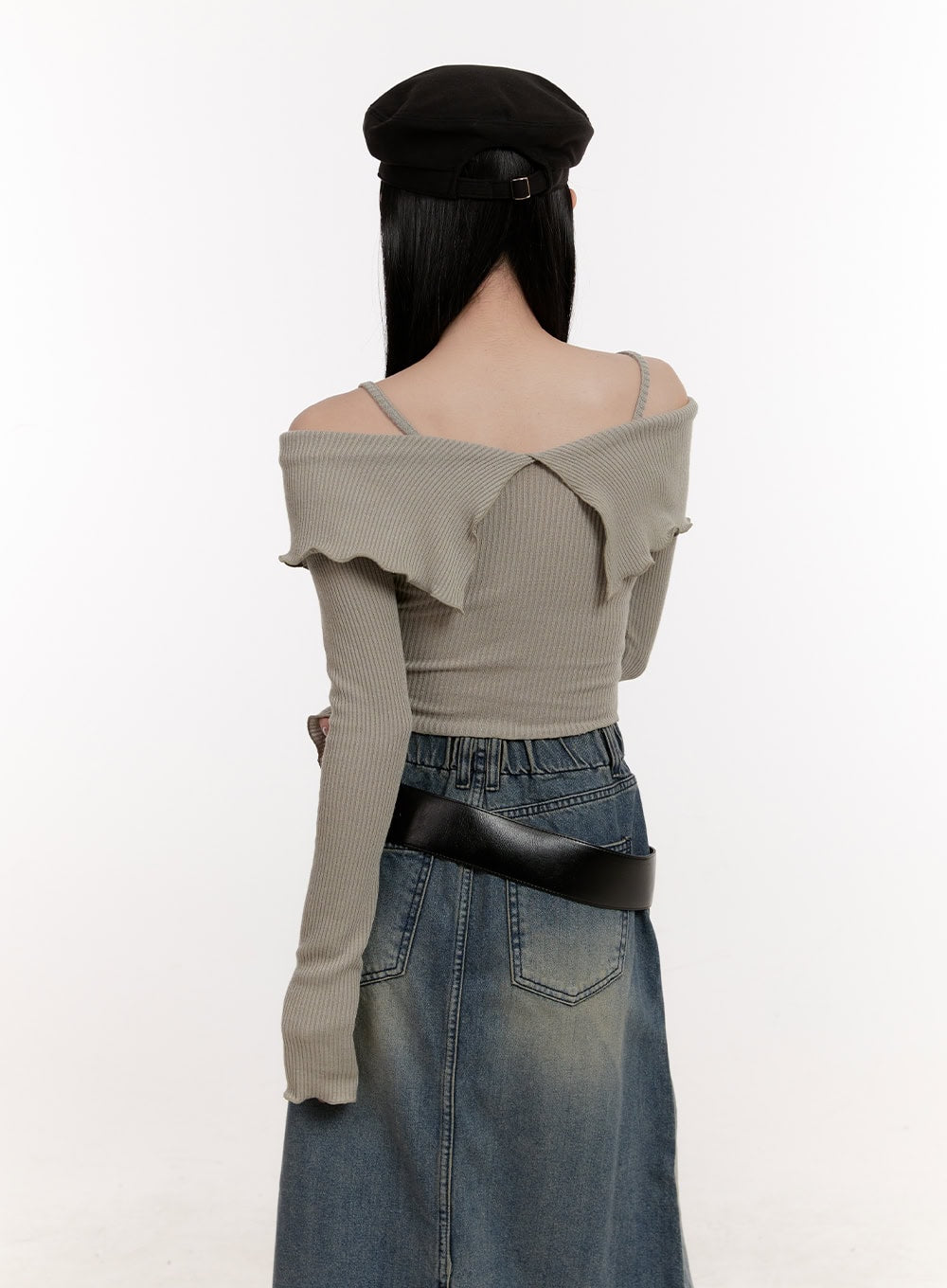 Strapped Off-Shoulder Long-Sleeve Crop Top CJ529