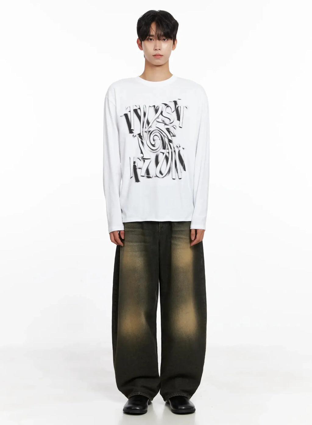 Men's Twist Graphic Long Sleeve Shirt IO516