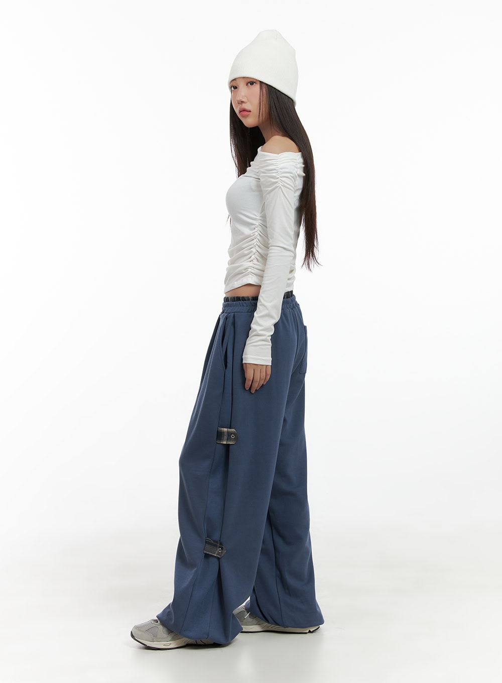 Side Buckle Oversized Sweatpants CG423
