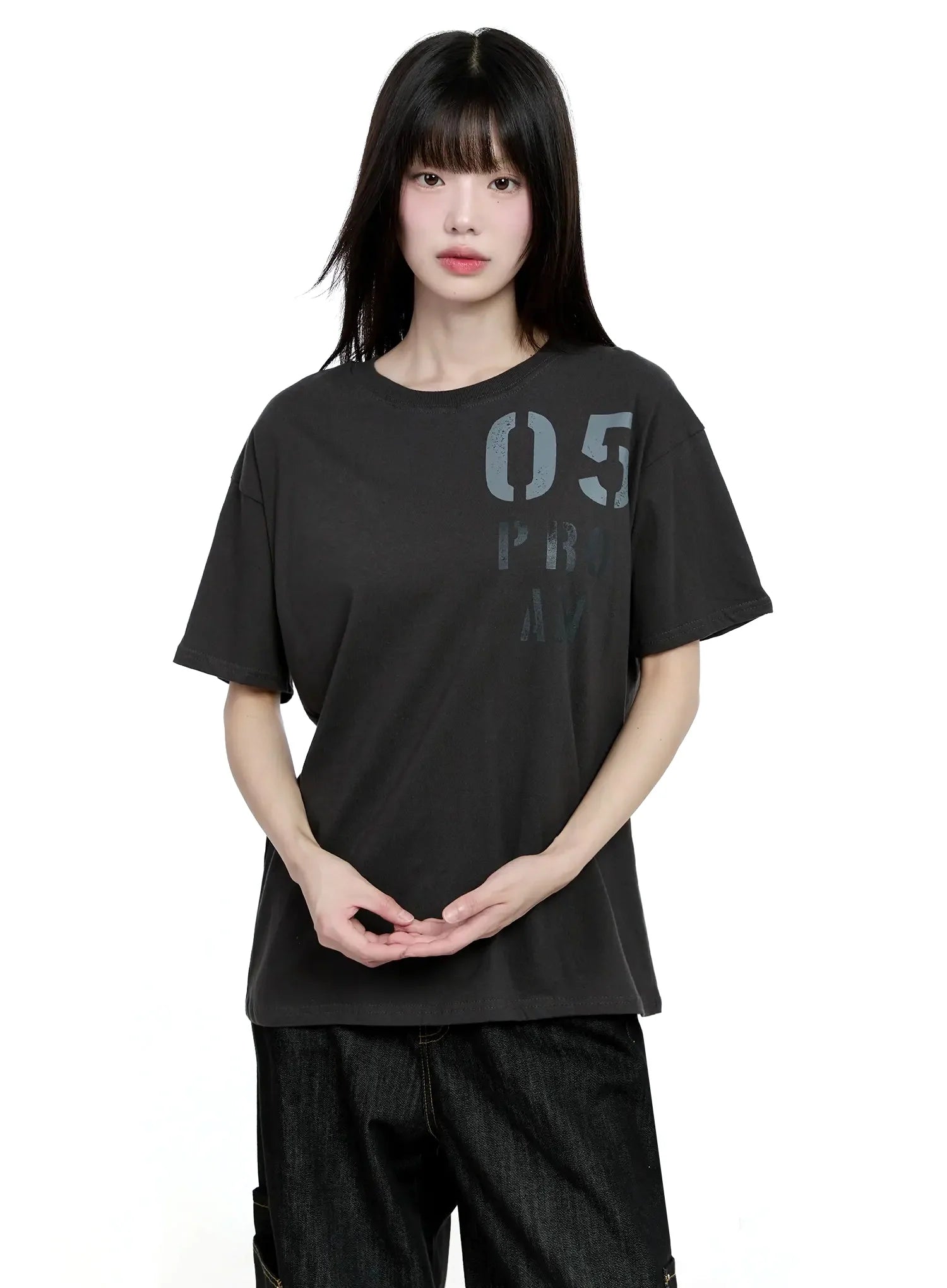 05 Graphic Print Short-Sleeve Tee IG508
