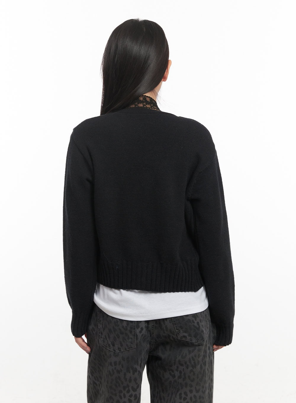 Classic Button V-Neck Cardigan CF524