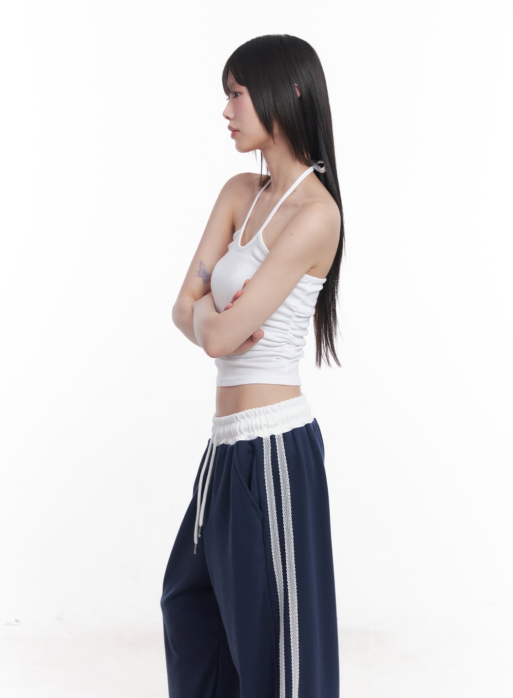 Slim-Fit Halter Cami CU506