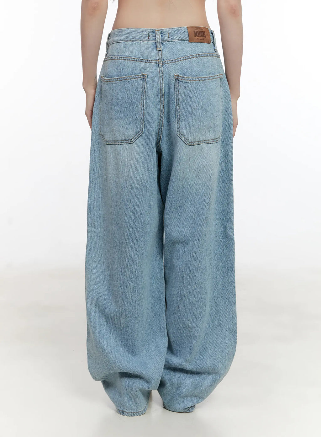 Iroha Lightweight Relaxed Jeans CL507
