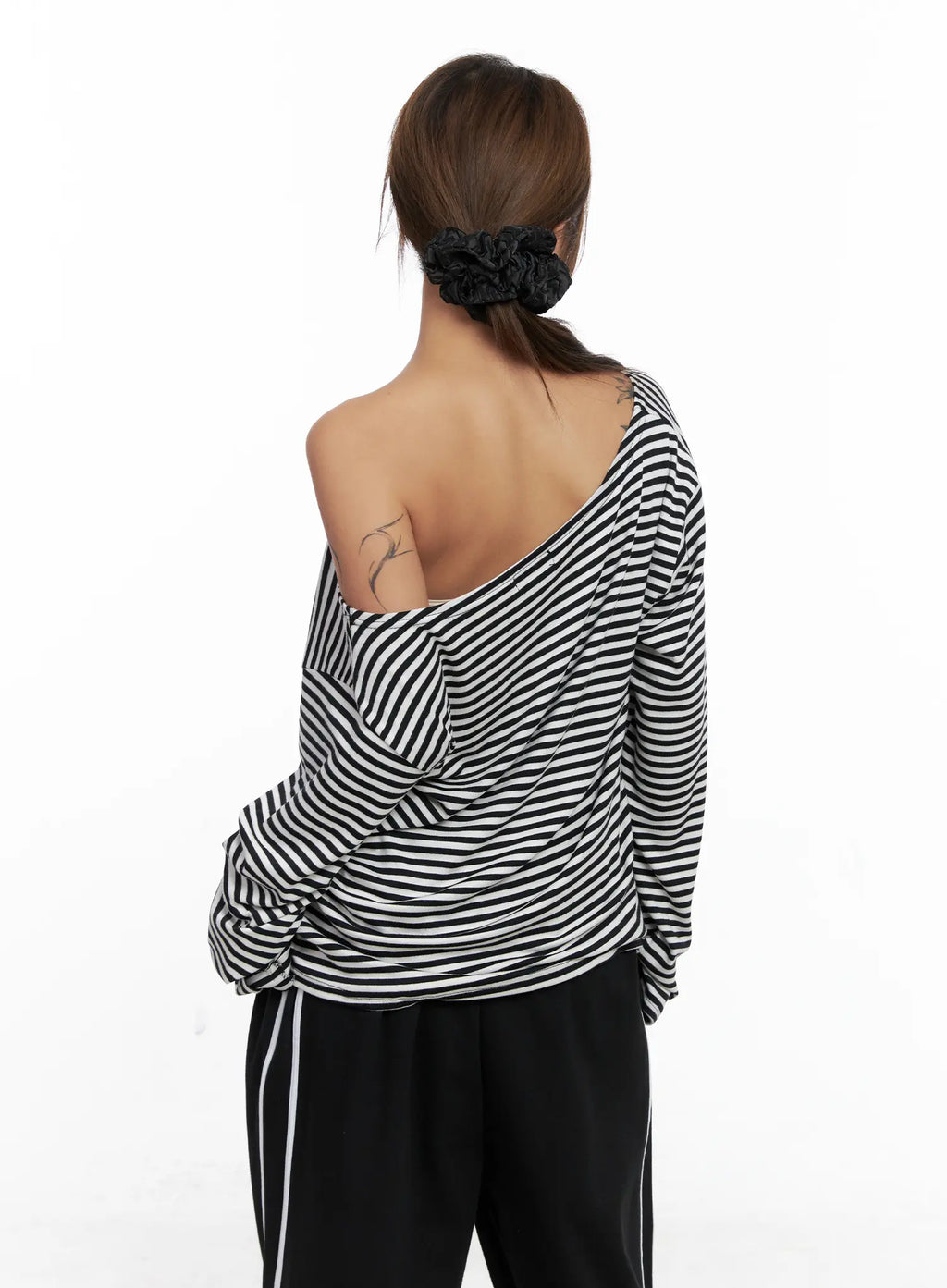 Off-Shoulder Striped Top CS524