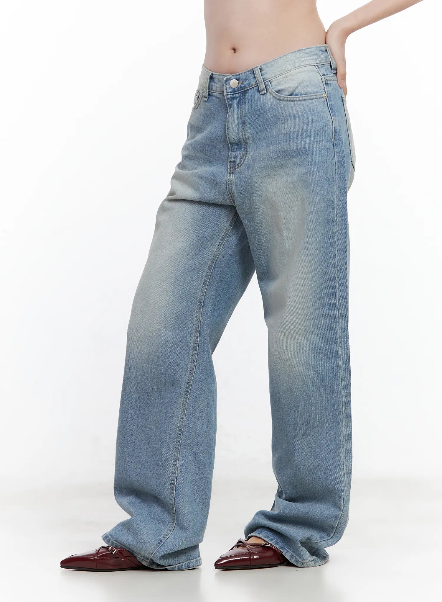 Ina Slouchy Fit Jeans CL502