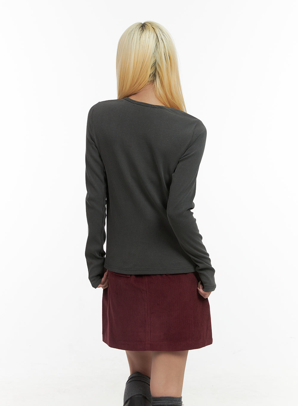 Lettering Long-Sleeve Crop Tee CO415