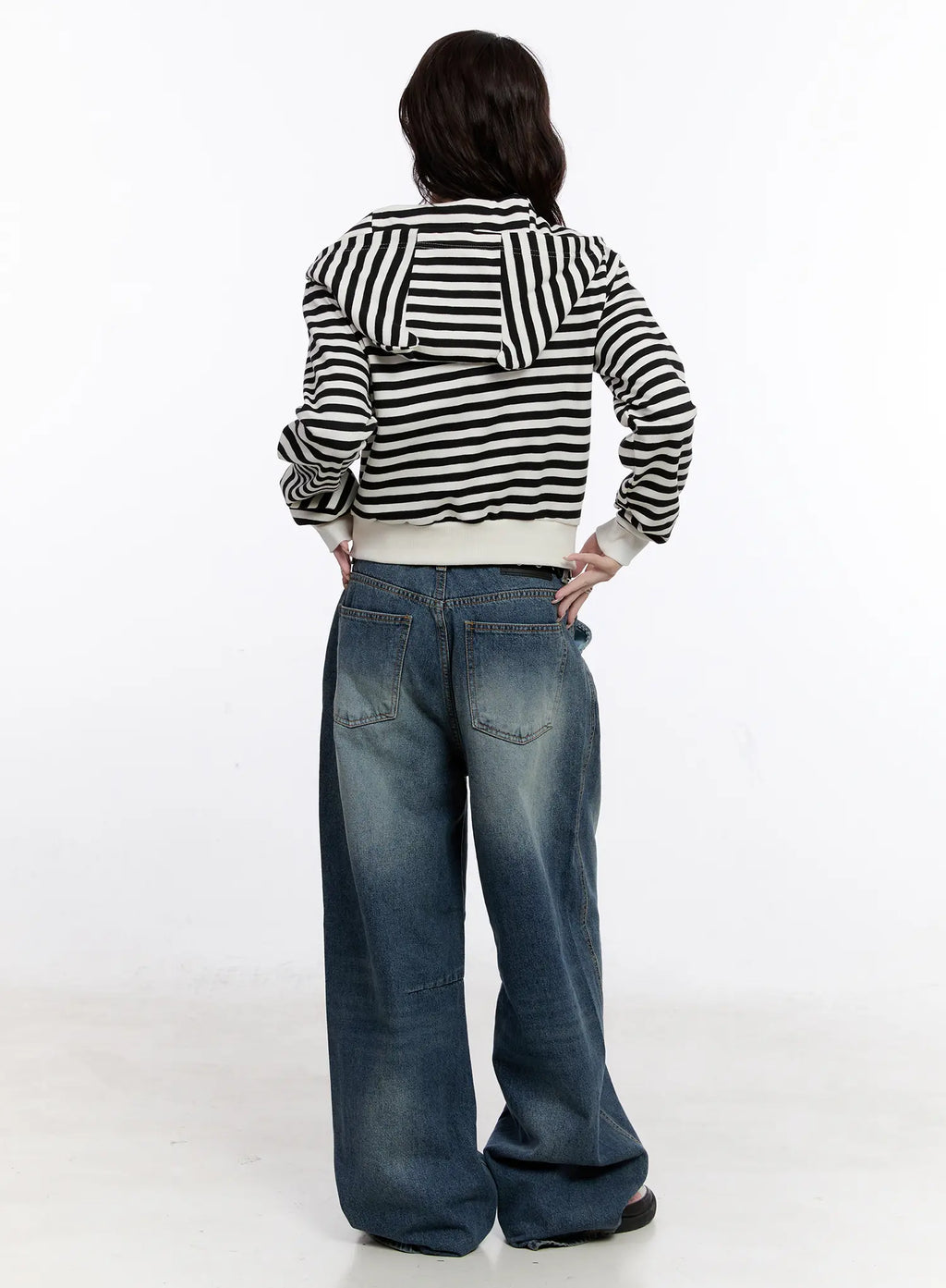 Mylah Washed Wide-Leg Jeans CO501