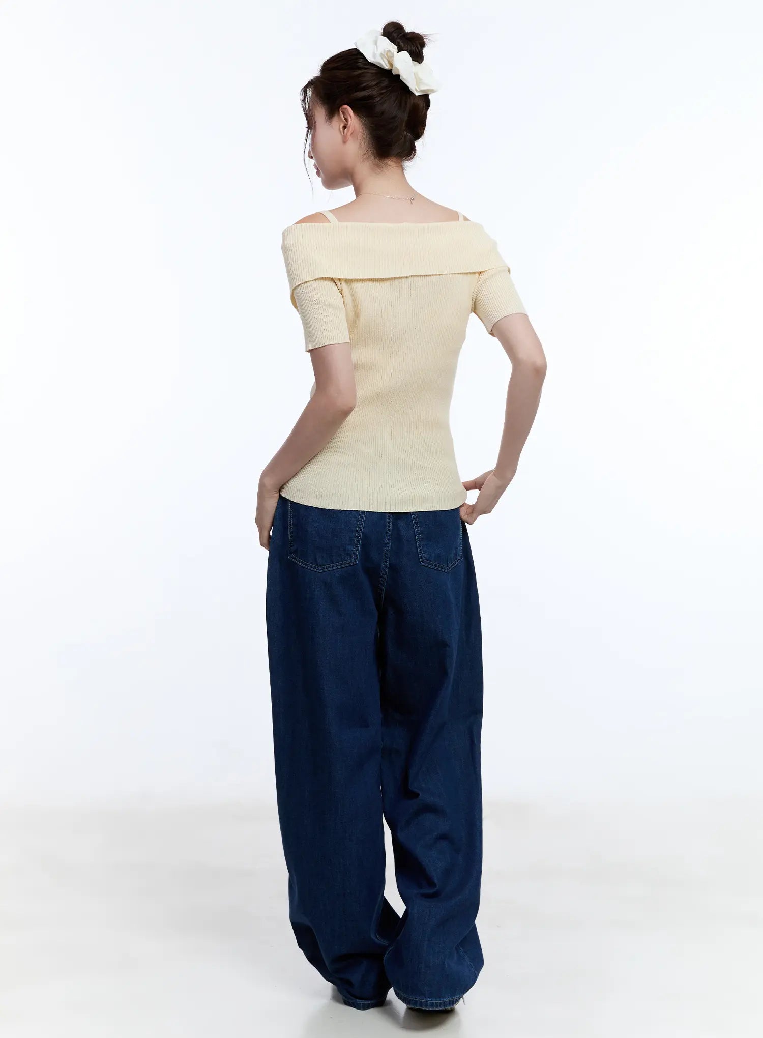 Seulgi Relaxed-Fit Baggy Jeans CU513