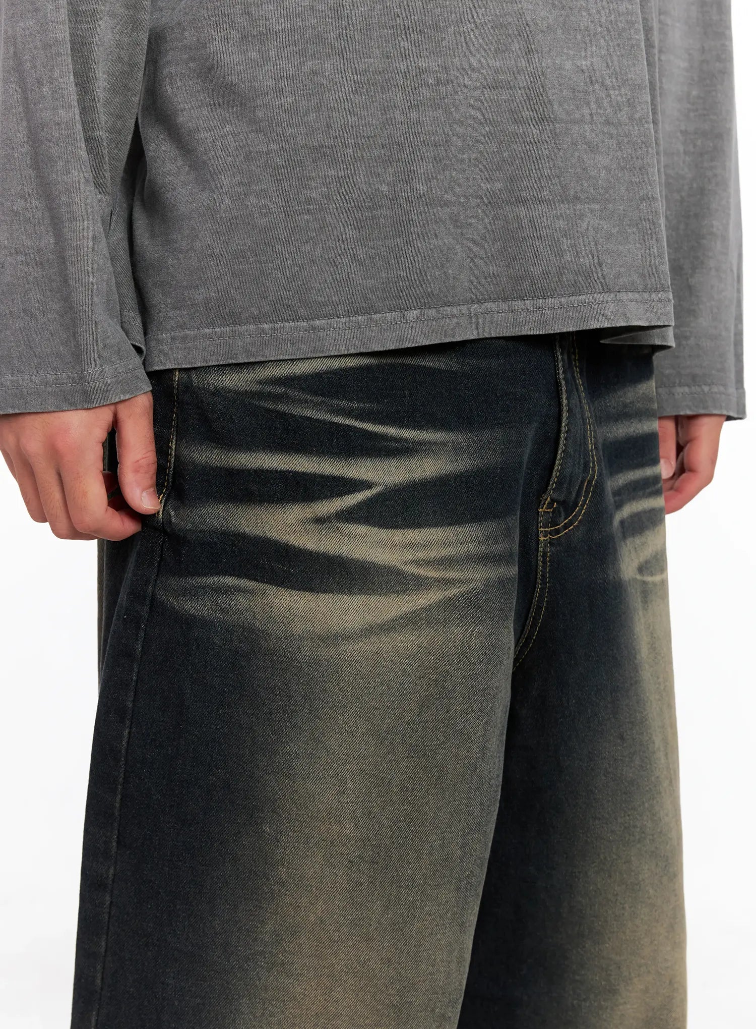 Men's Vintage Washed Wide-Leg Jeans IS509