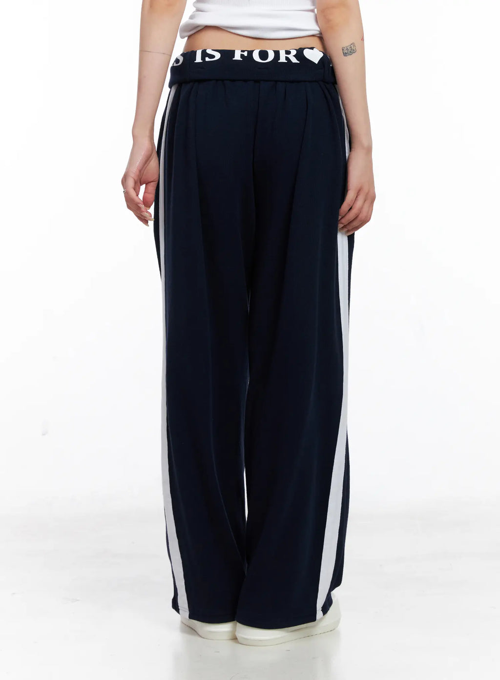 Graphic Banding Sweatpants CS526