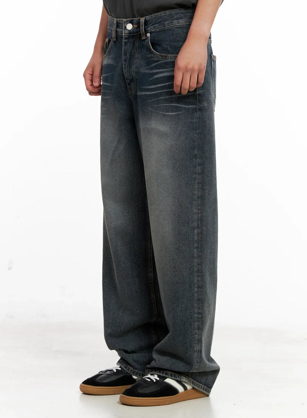 Men's Washed Wide-Leg Jeans IL518