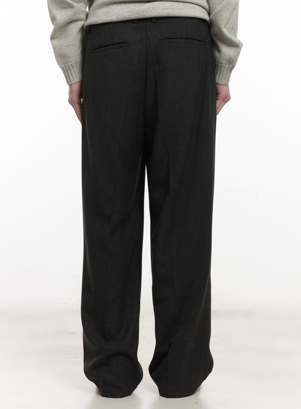 Men's Classic Straight-Fit Trousers IM519