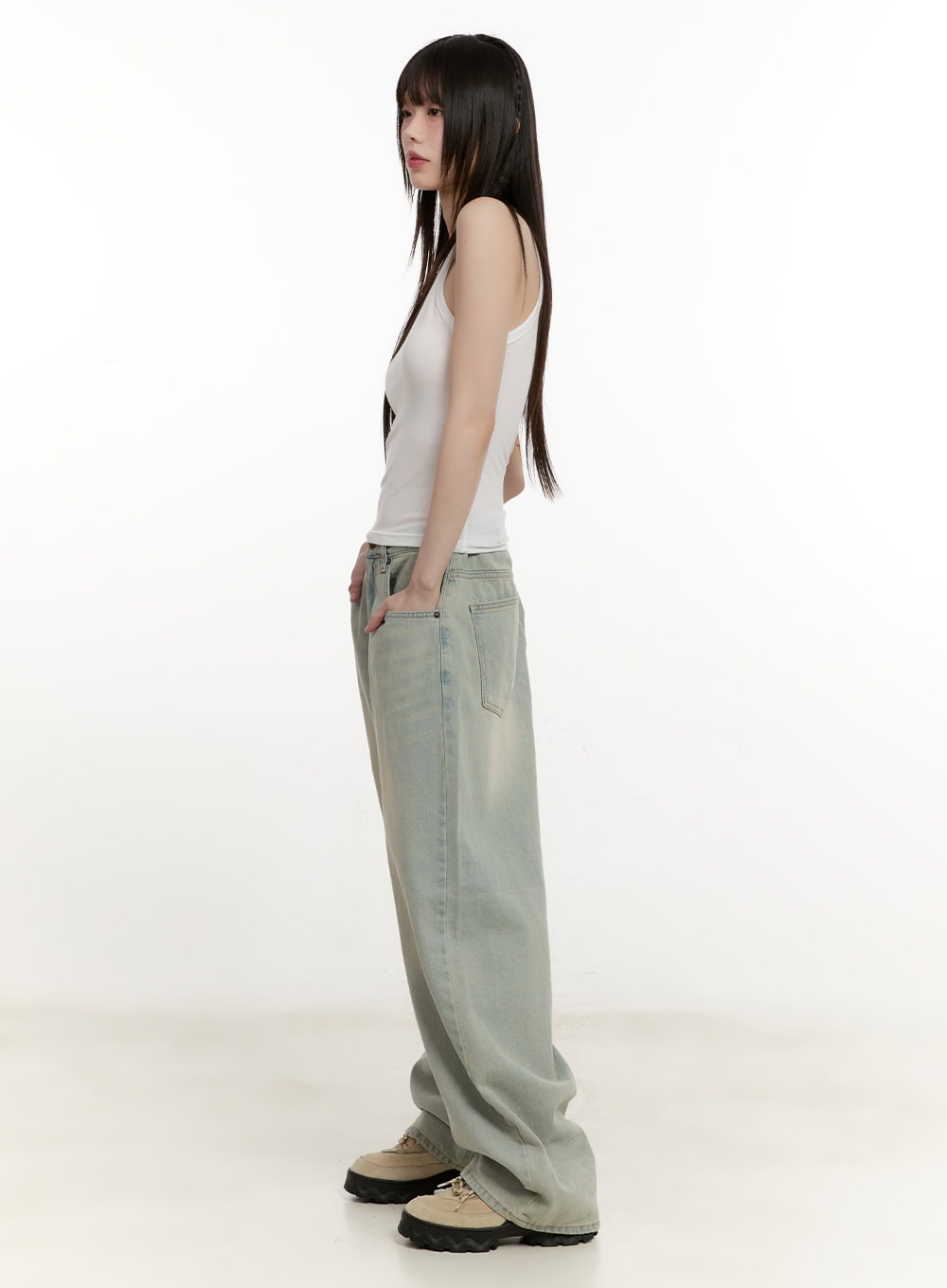 Halter-Neck Crop Tank Top CM513