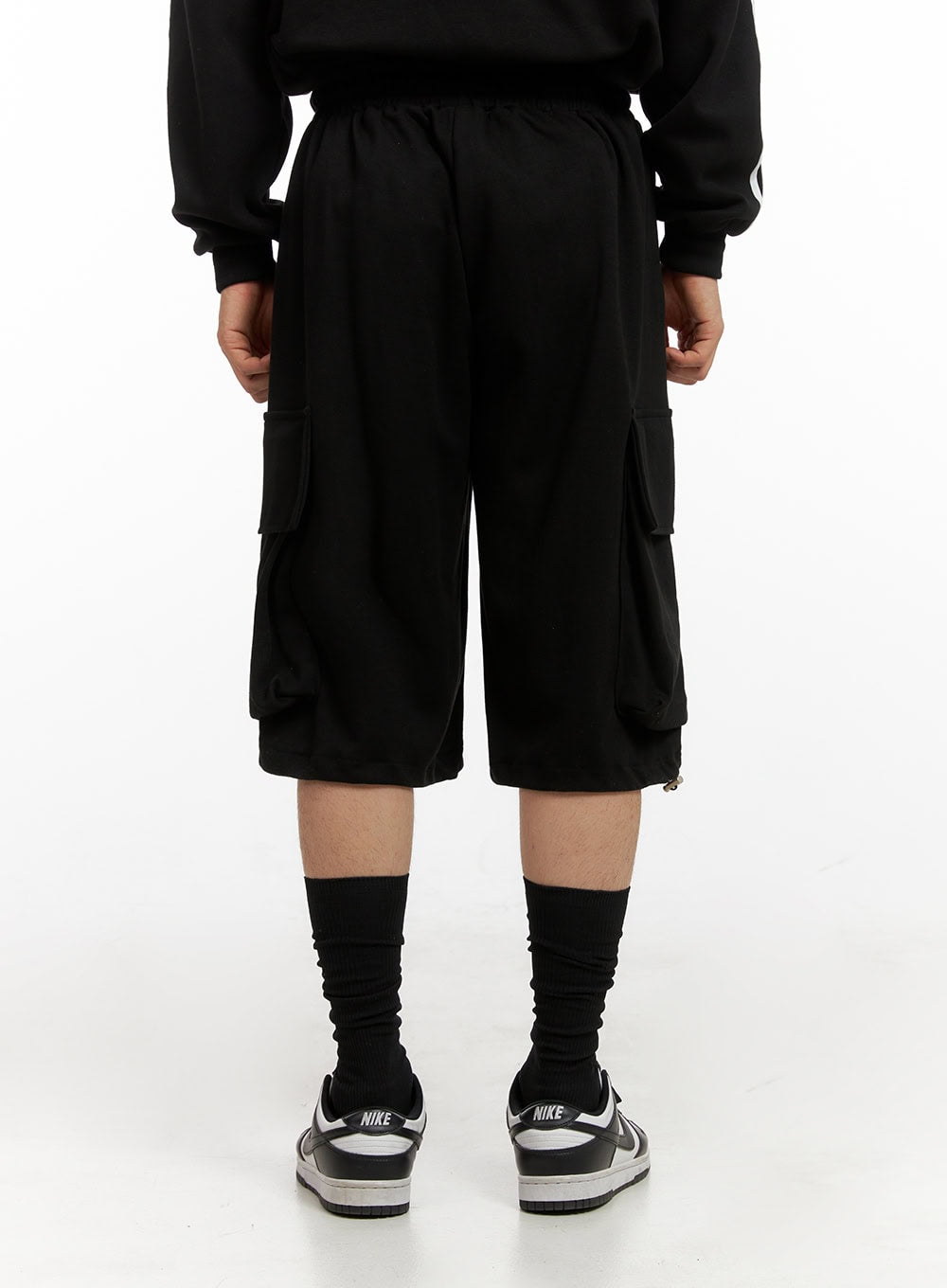 Men's Cargo Sweatshorts (Black) IG409