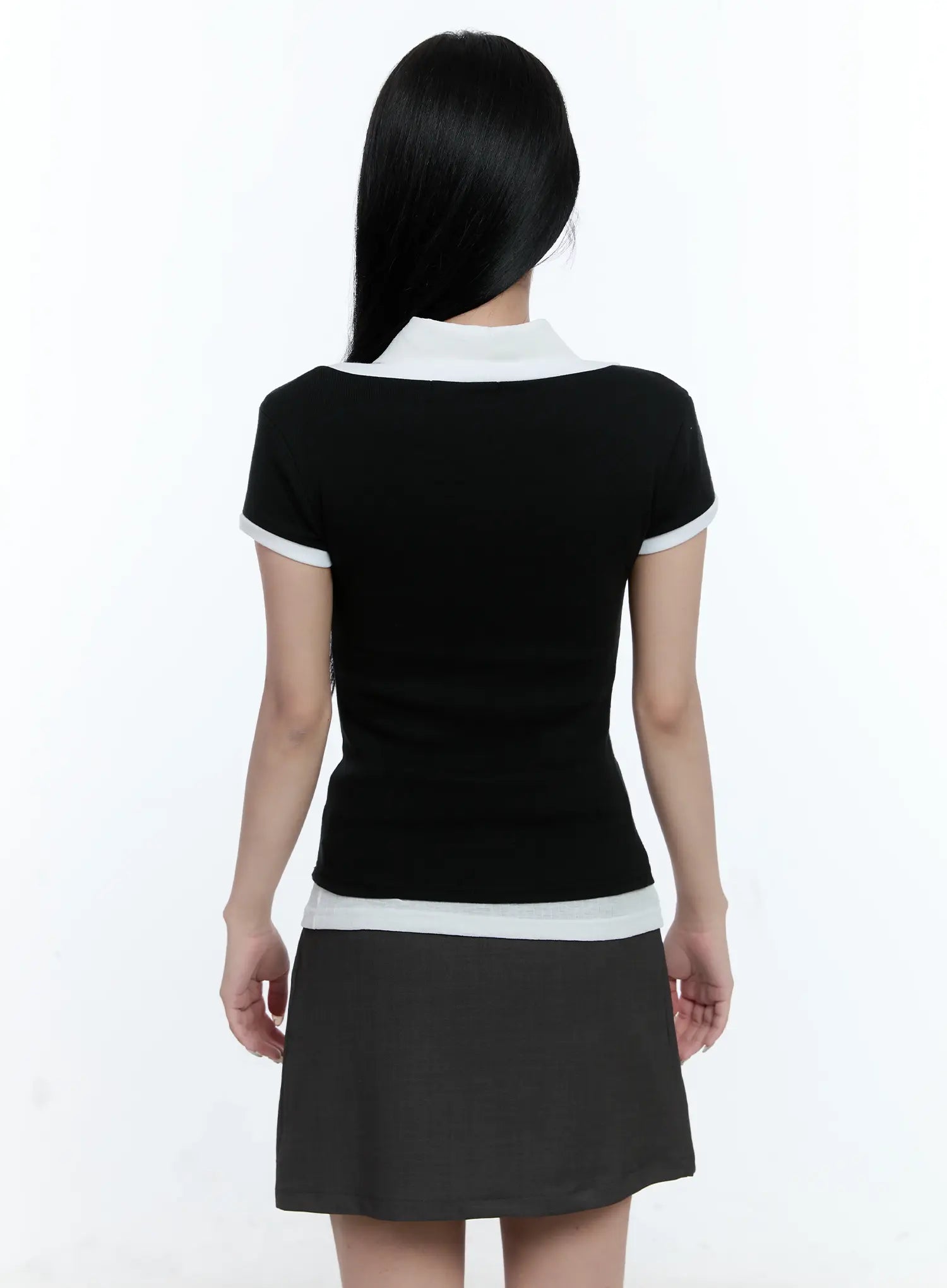 Contrast Basic U-Neck Tee CL530