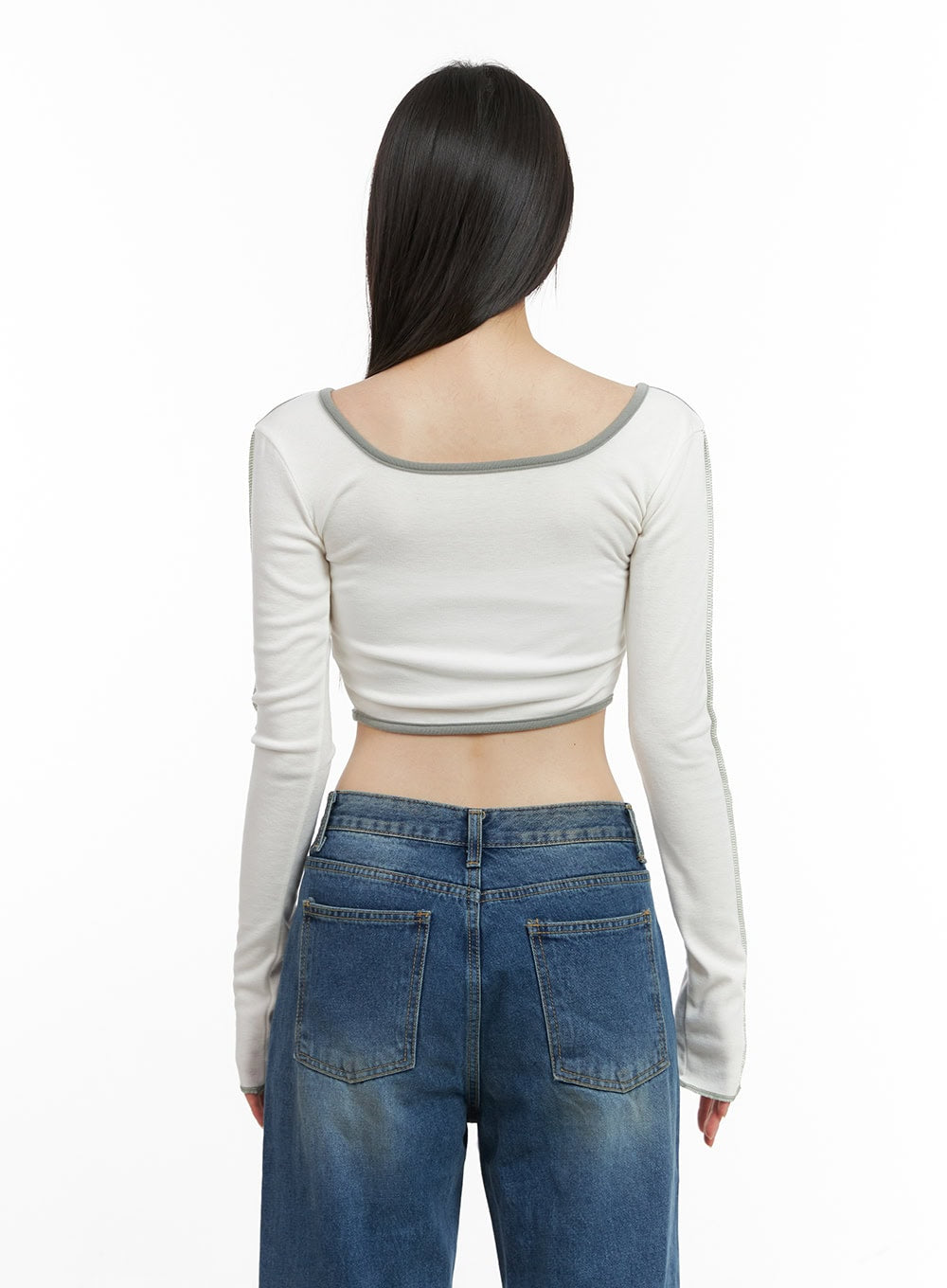 Contrasting Long Sleeve Crop Top CG420