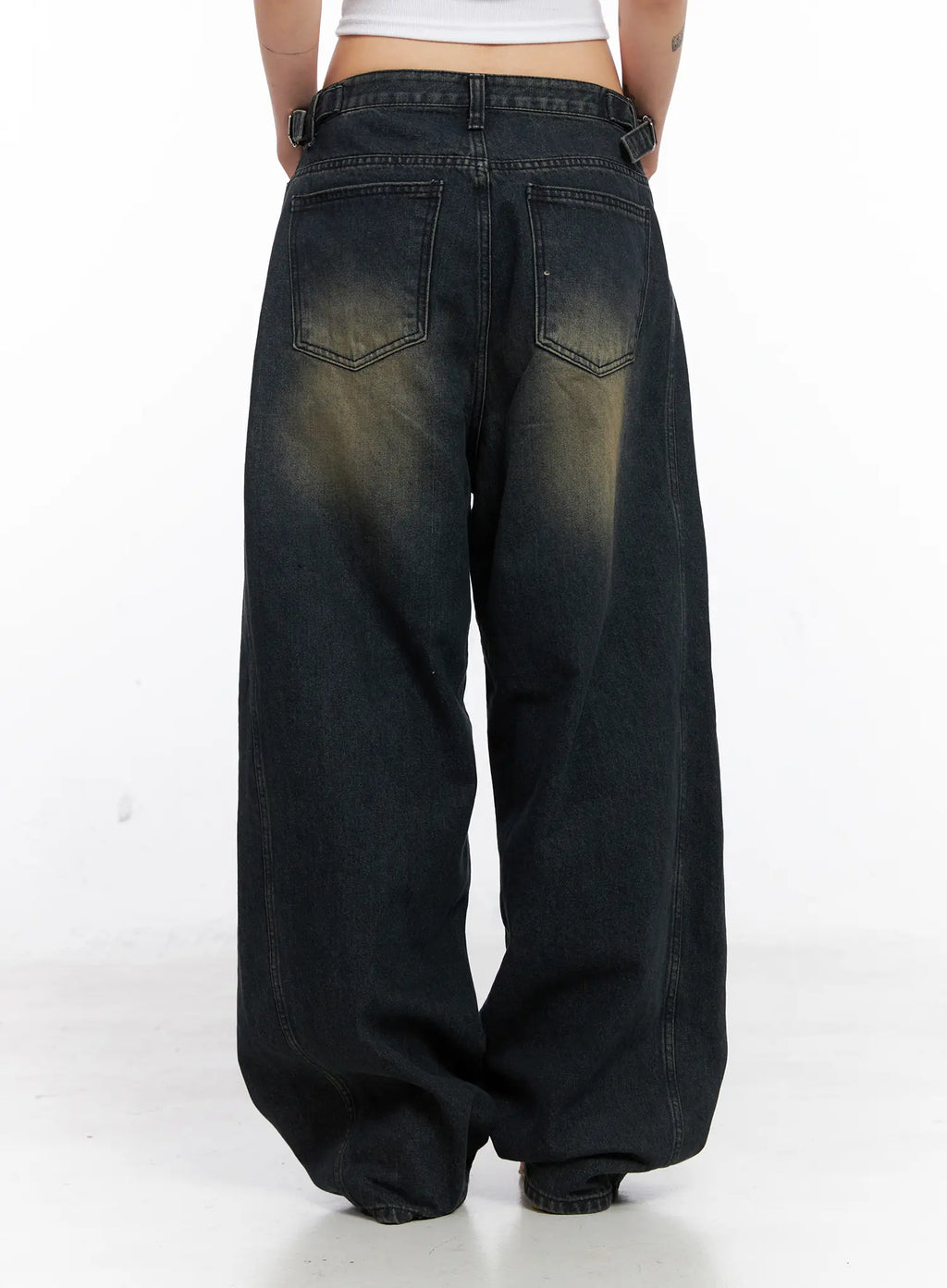 Noe Side Belt Wide Leg Jeans CO507