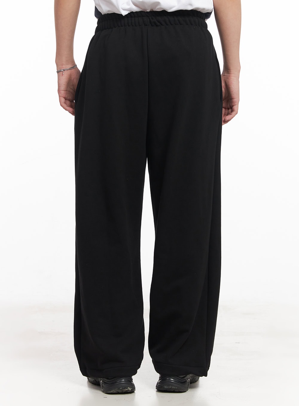 Men's Wide-Fit Sweatpants IA529