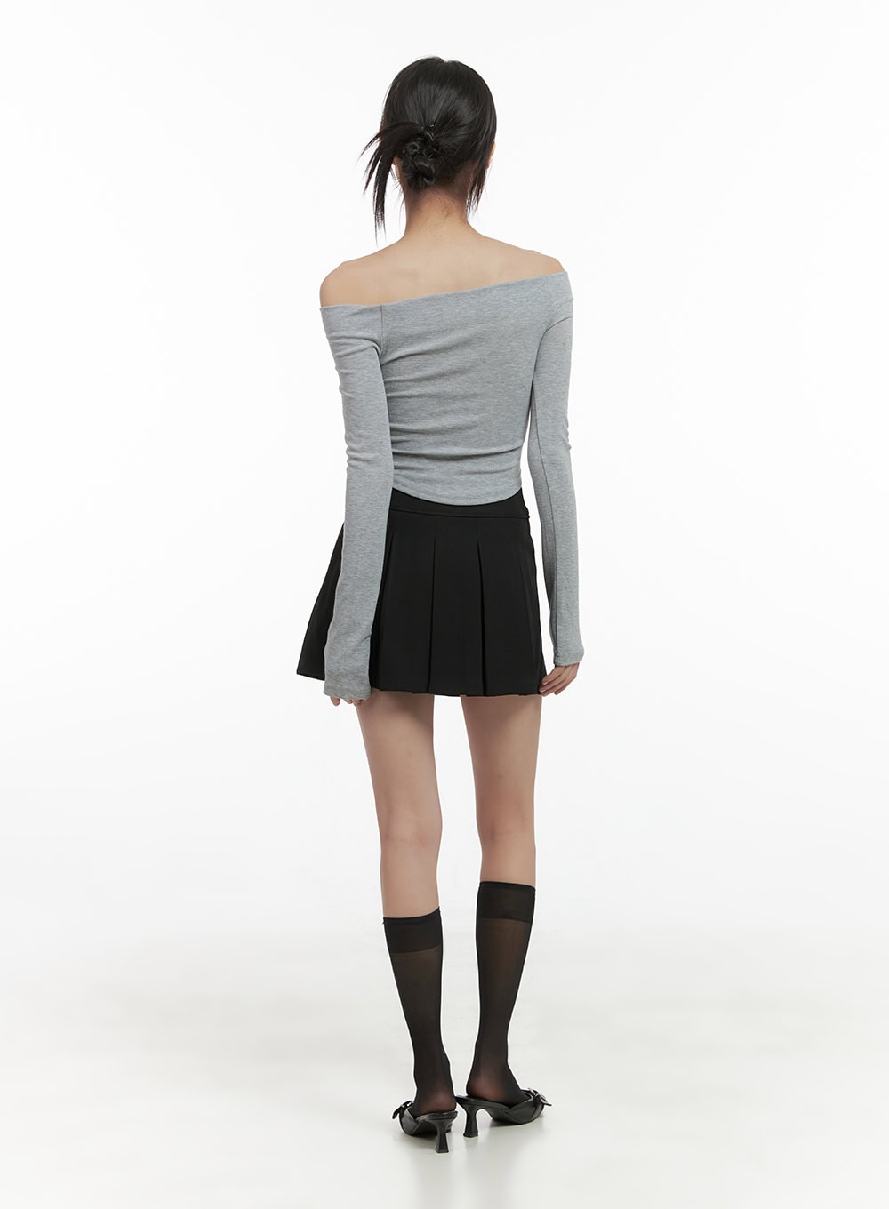 Ribbon-Tie Off Shoulder Crop Top CS412