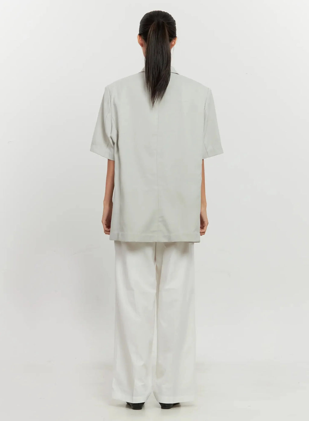 Short-Sleeve Blazer Jacket IL528