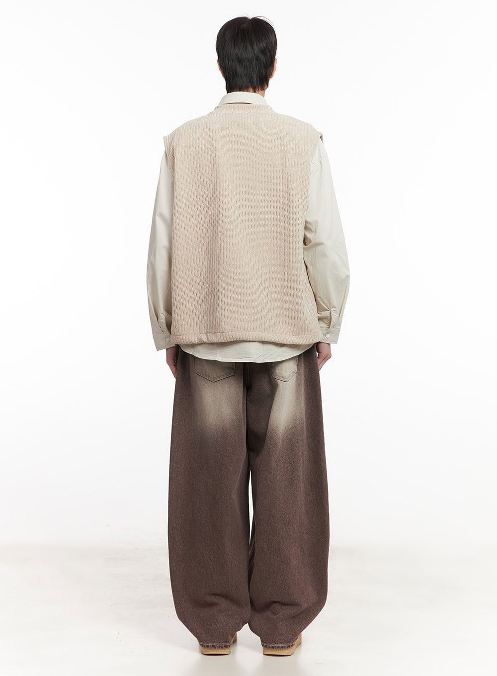 Men's Wide-Fit Washed Jeans (Brown) IM519