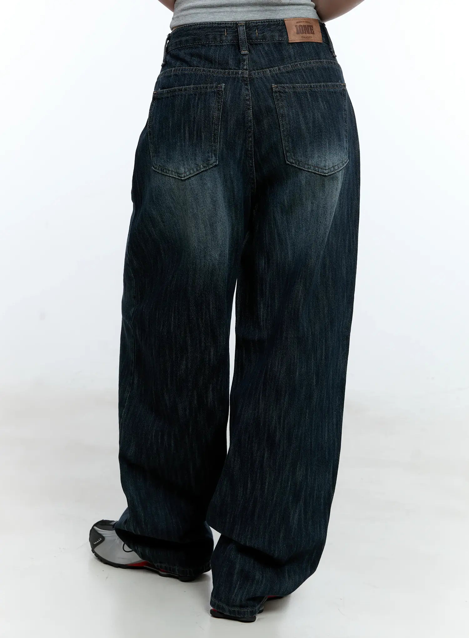 Sooyeon Washed Baggy Jeans CU527