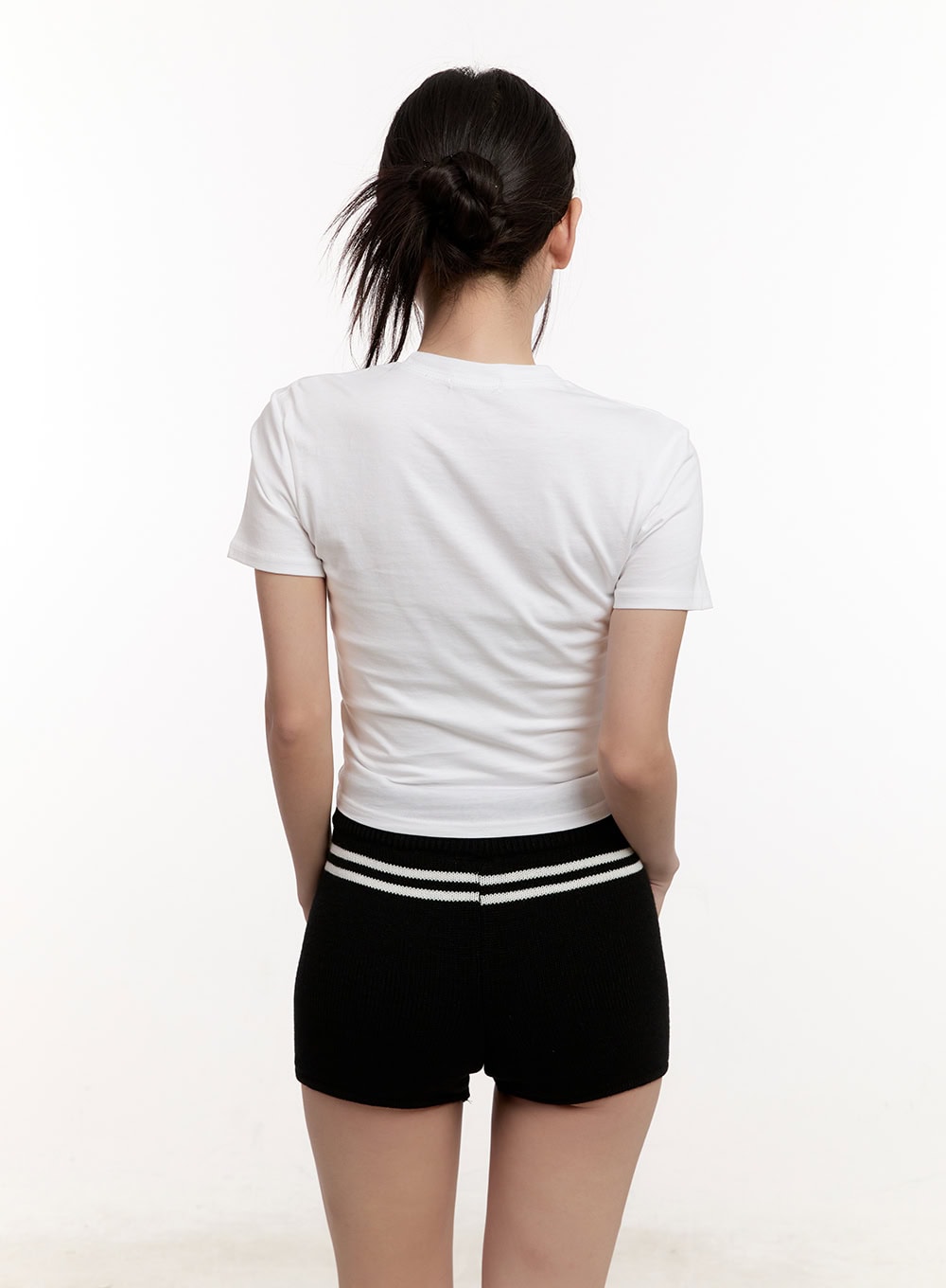 Graphic Slim-Fit Cropped T-Shirt CM507