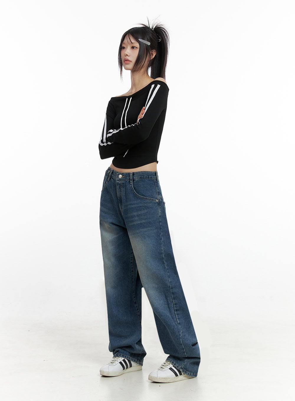 Off-Shoulder String Crop Top IO430