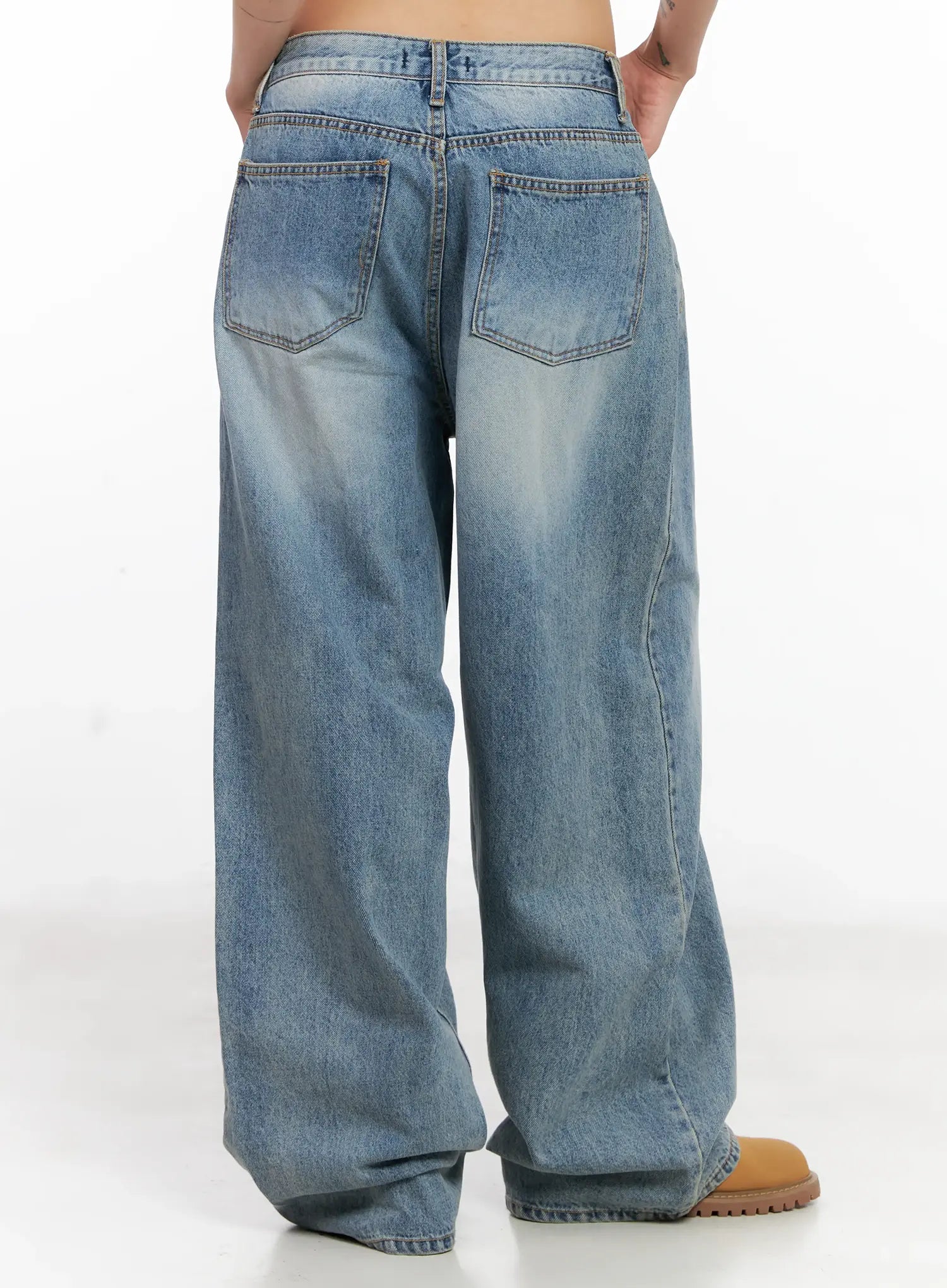 Koko Vintage-Wash Baggy Jeans CL528