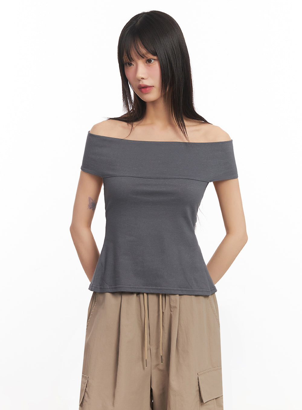 String Cut-Out Off-Shoulder Crop Top IY502