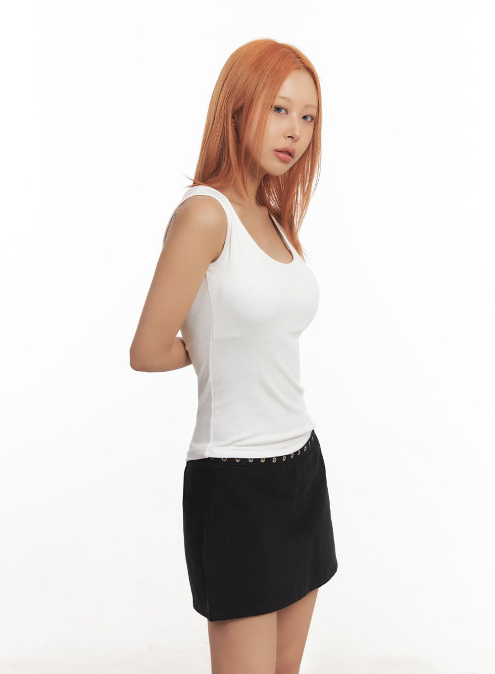 Essential U-Neck Tank Top IA517