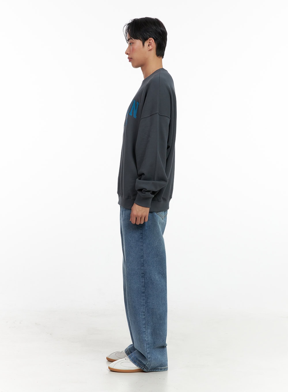 Men's Washed Wide-Leg Jeans IN426