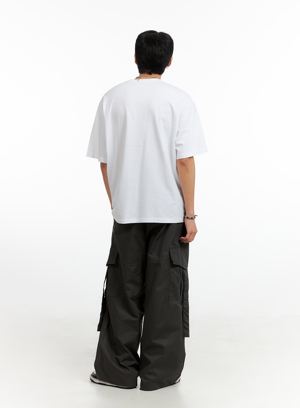 Men's Cargo Wide-Leg Pants (Dark Gray) IG402