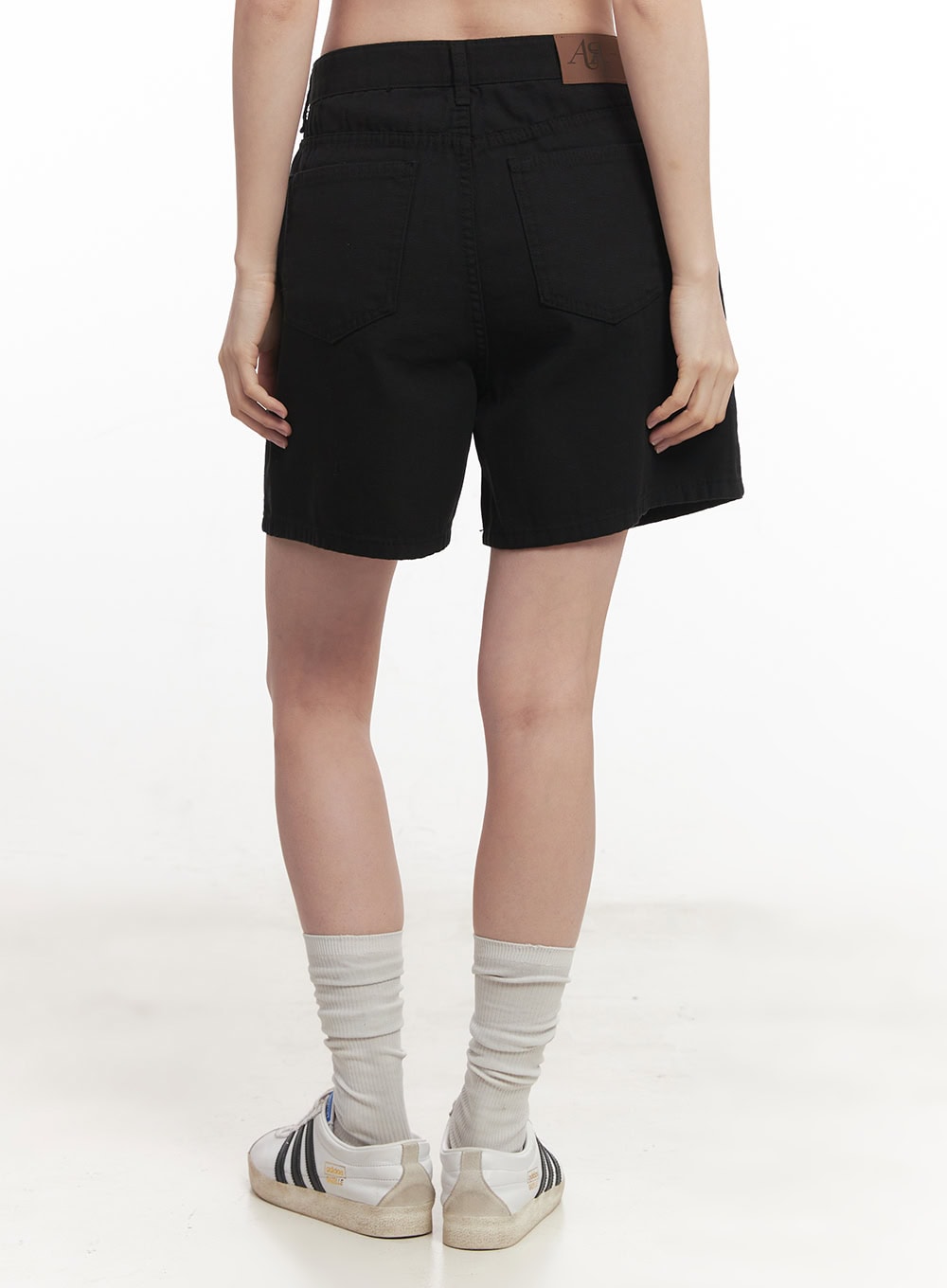 Essential Cotton Midi Shorts CA501