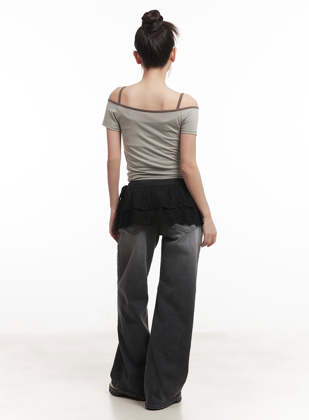 Slim-Fit Stylish Crop Tee & Cami Set CM528