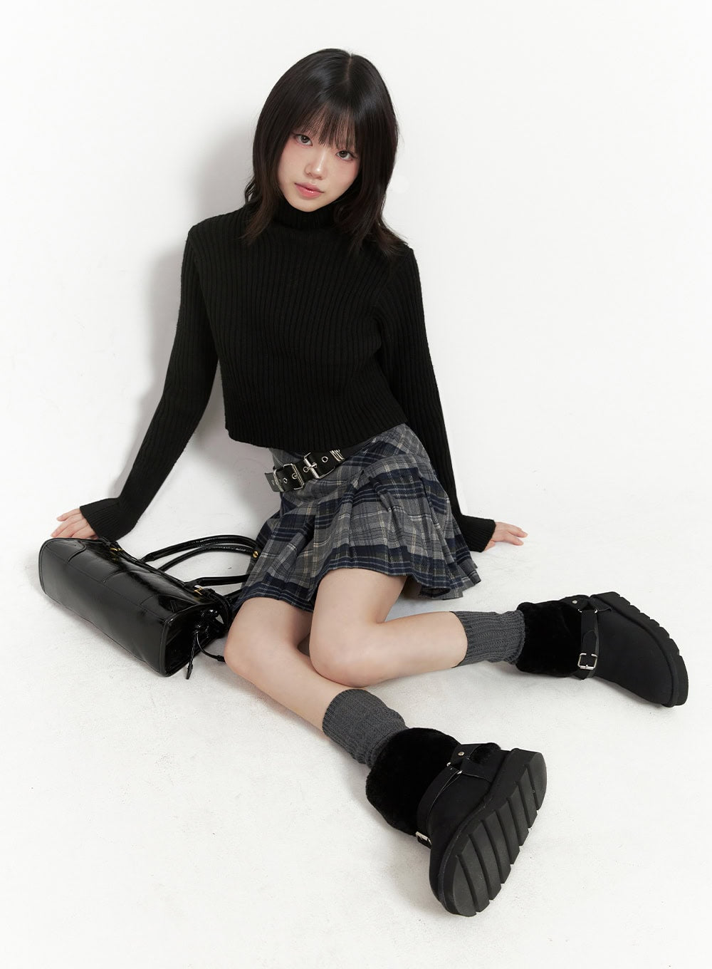 Faux Leather Eyelet Belt IN427