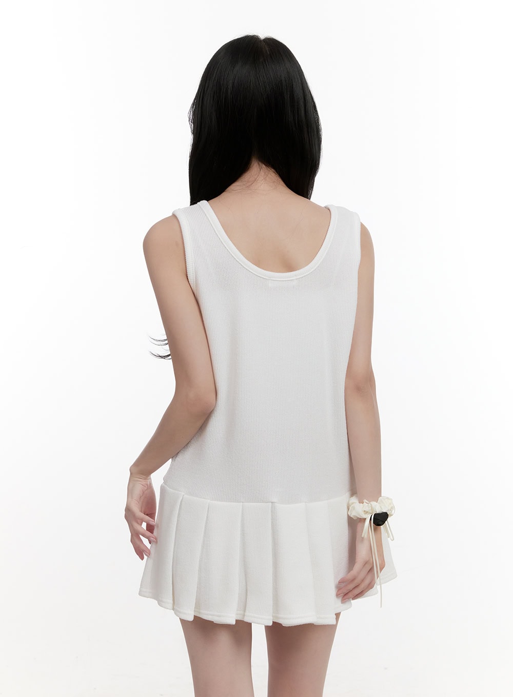 Sleeveless U-Neck Pleated Mini Dress CF527