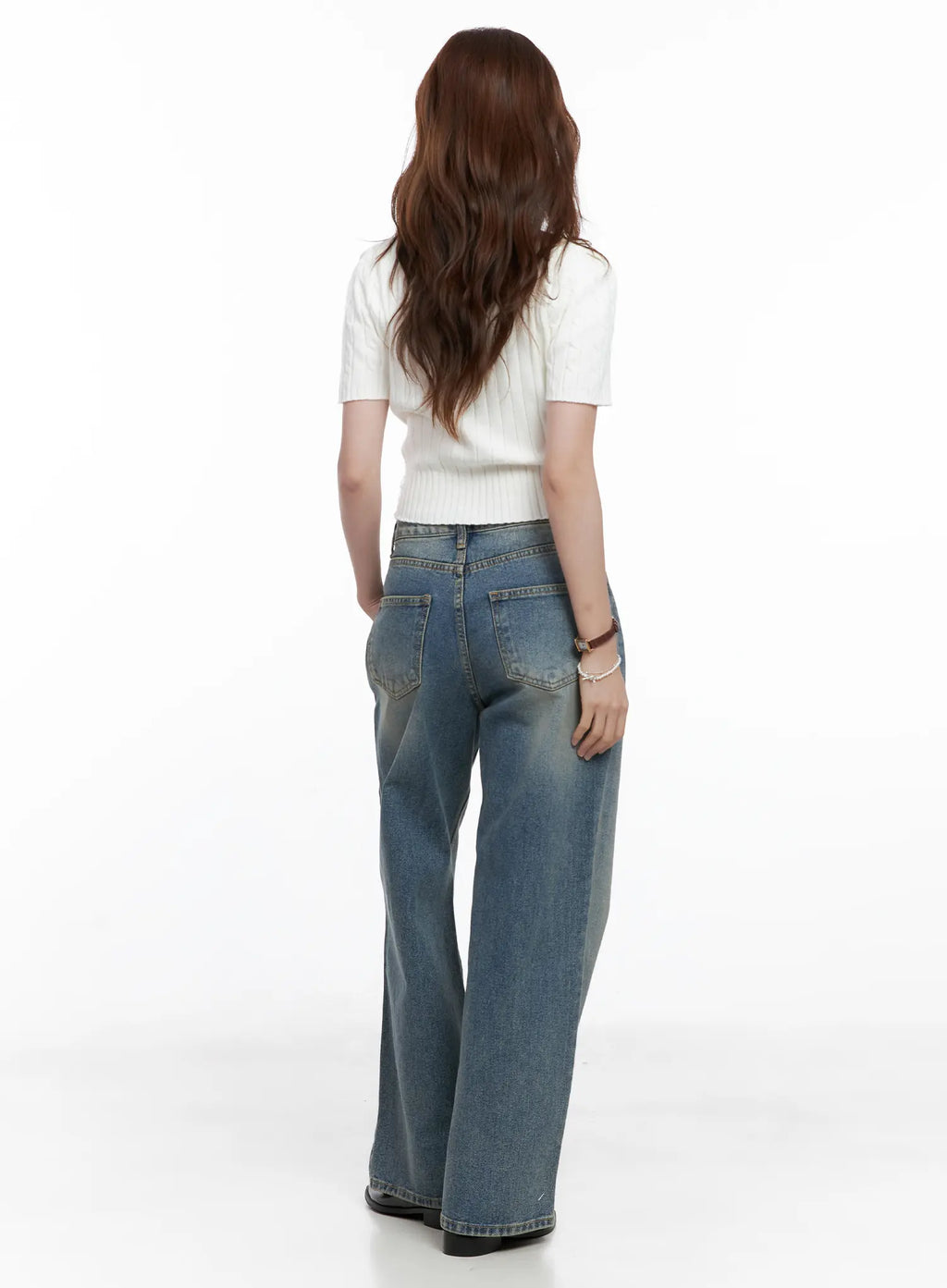 Qu Wide-Leg Vintage Wash Jeans CG521