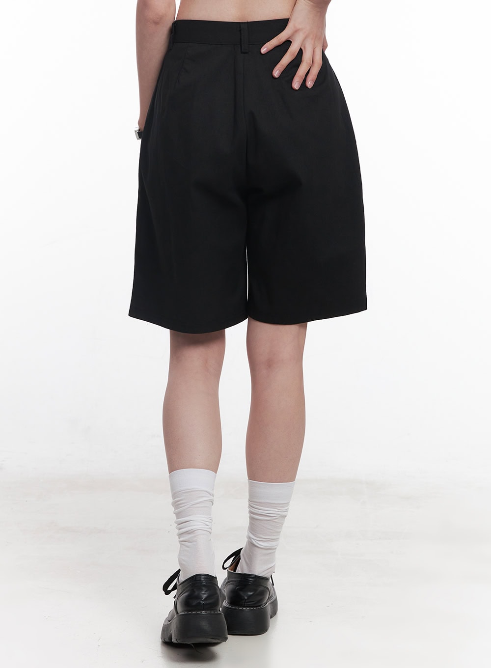 Cotton Pintuck Wide-Fit Shorts CY519
