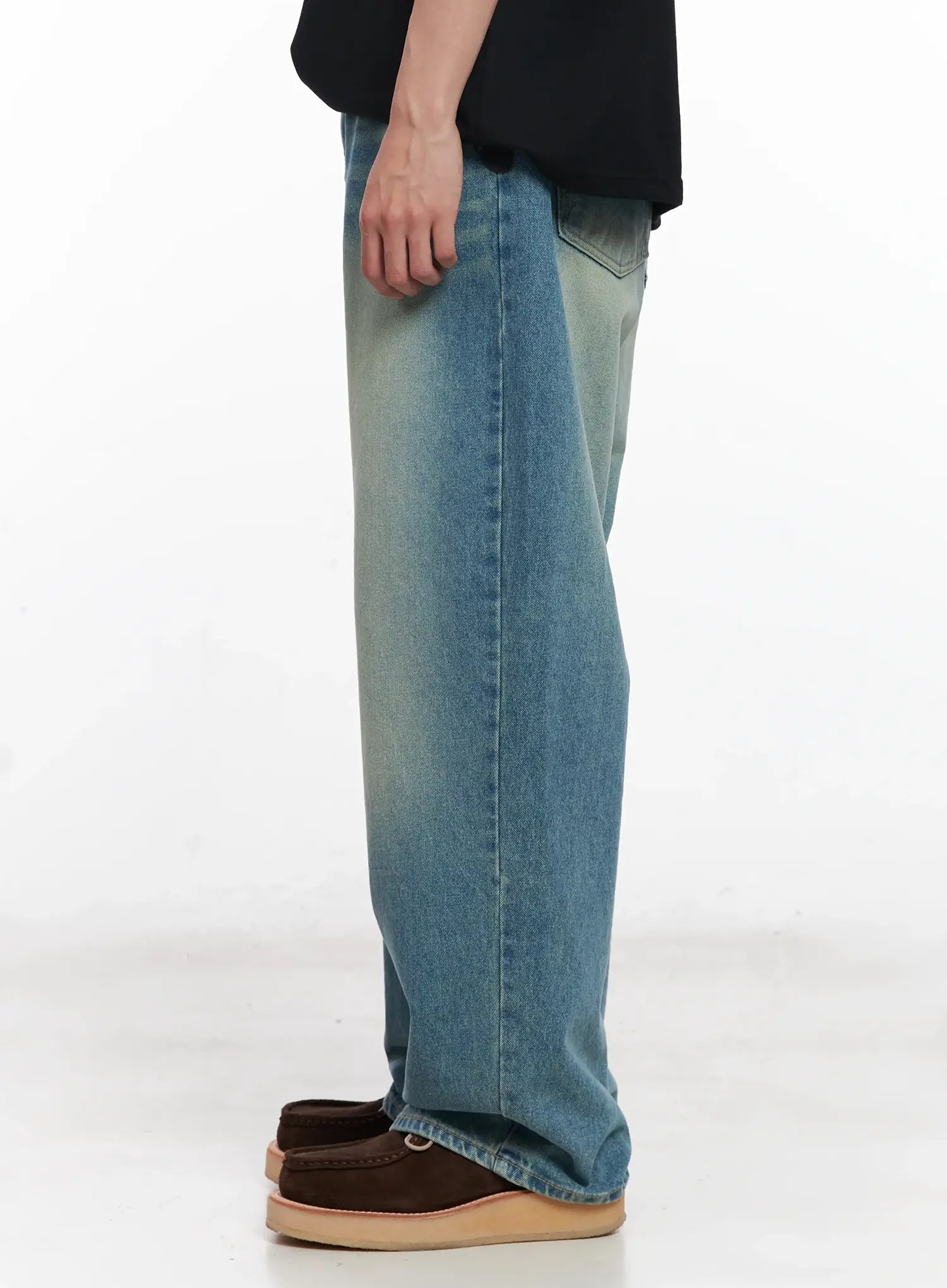 Men's Relaxed Light Blue-Wash Jeans IL501