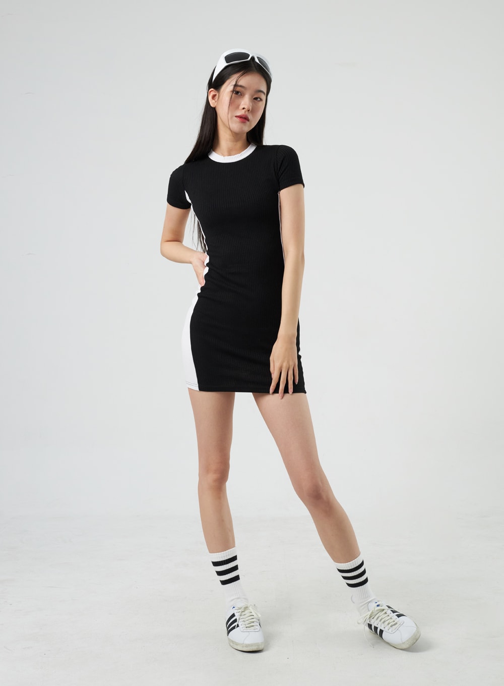 Two Color Knit Mini Dress IY318