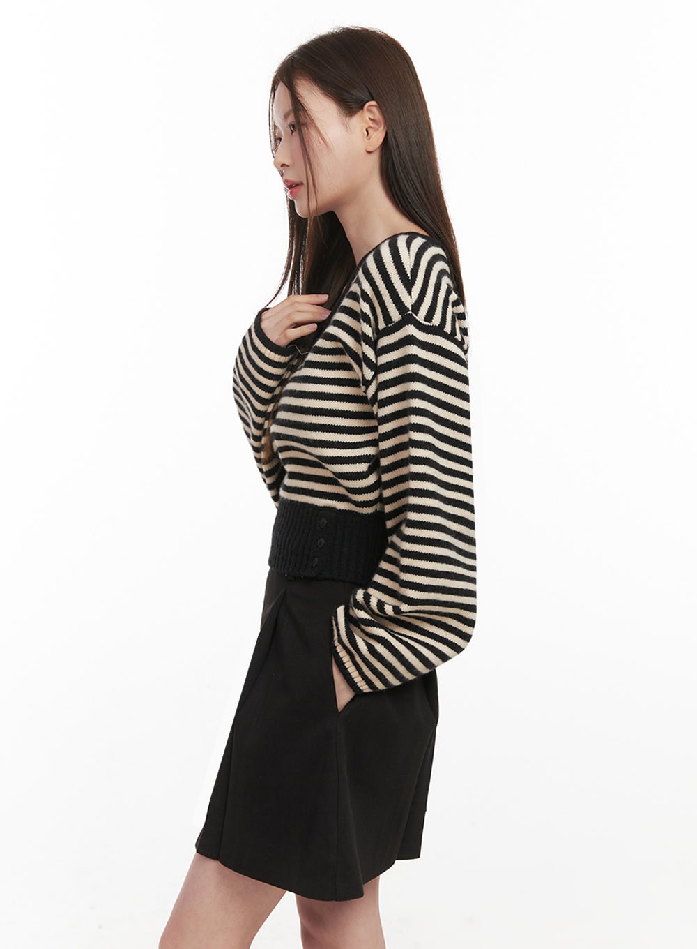 Stripe Oversized V-Neck Sweater IF505
